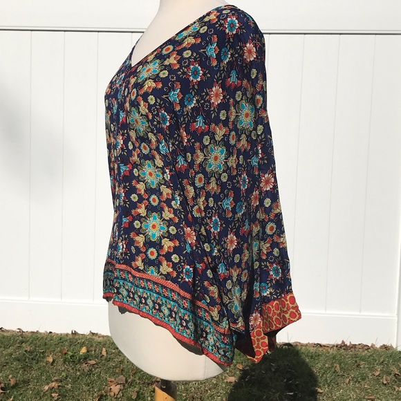NWOT Tolani Multicolor Floral 100% Silk V Neck Dolman Sleeves Blouse Size Small - Picture 8 of 16
